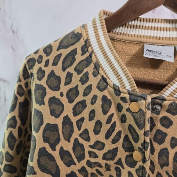Wesc Jacket Womens Small Brown Sweatshirt Bomber Leopard Cheetah Varsity - Picture 2 of 10